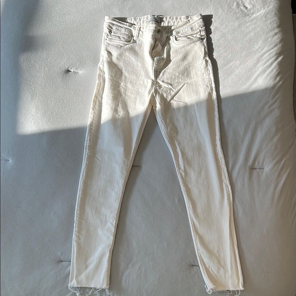 Zara Women's Skinny Jeans - Cream